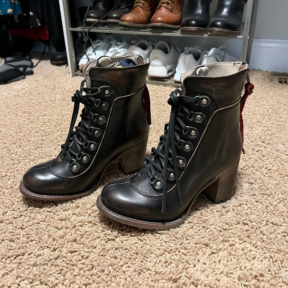 Freebird bundle- all size 7 $420 for ALL